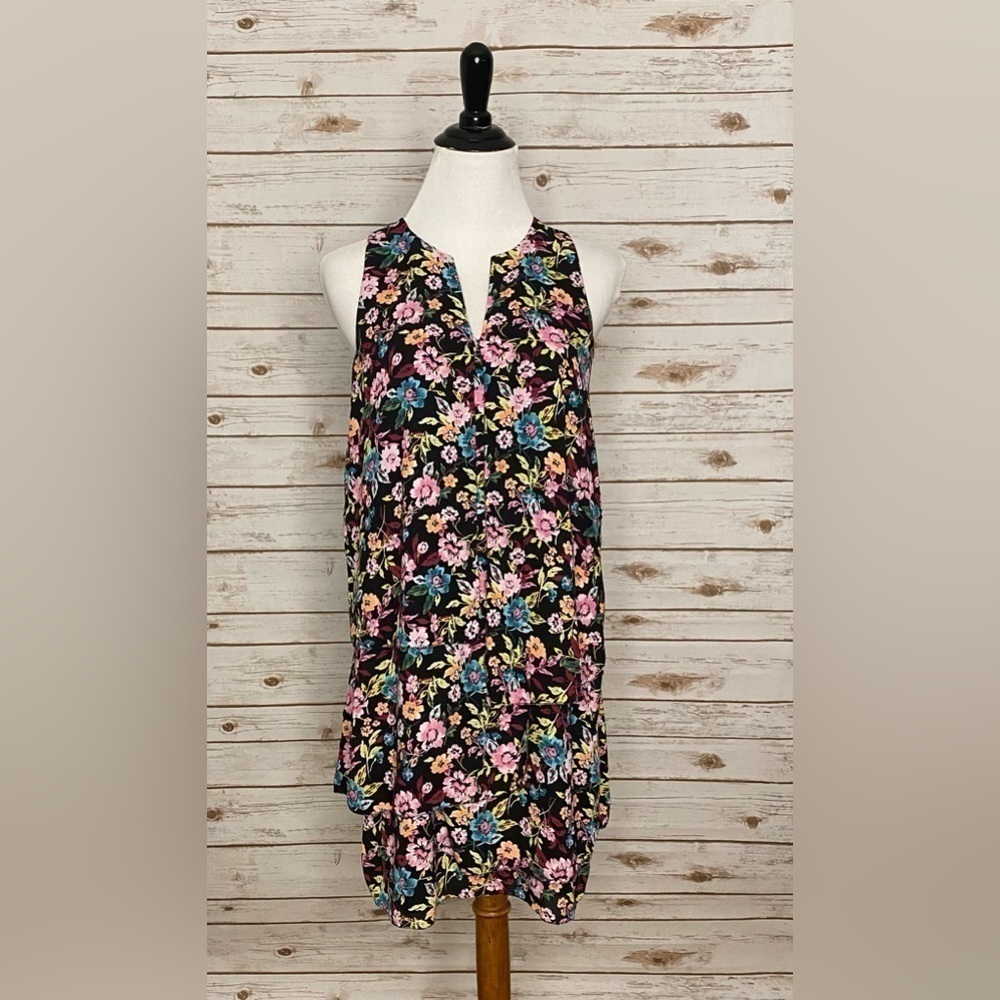 Banana Republic floral tiered shift dress